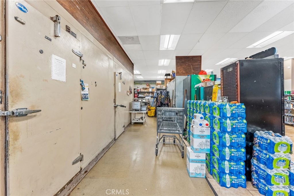 3200 Mission Avenue Property Photo 36