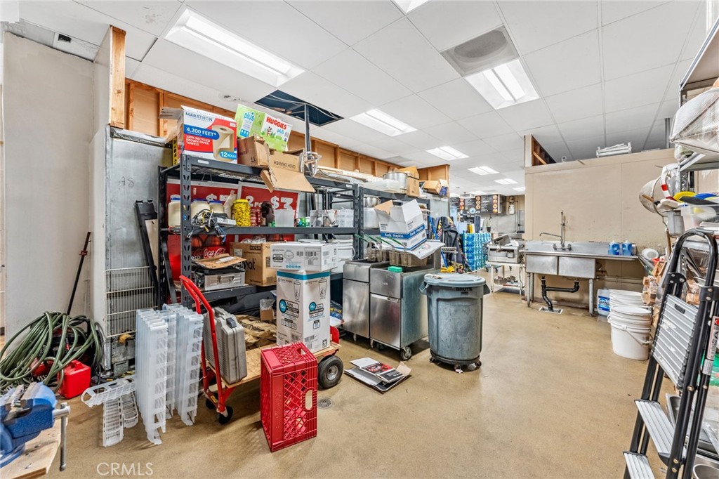 3200 Mission Avenue Property Photo 38