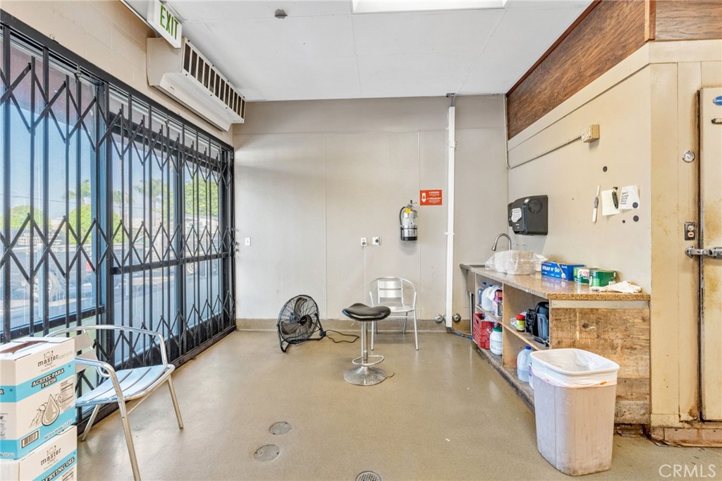 3200 Mission Avenue Property Photo 42