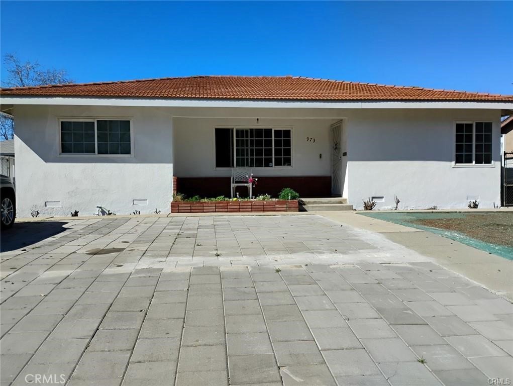 973 Orange Avenue Property Photo 1