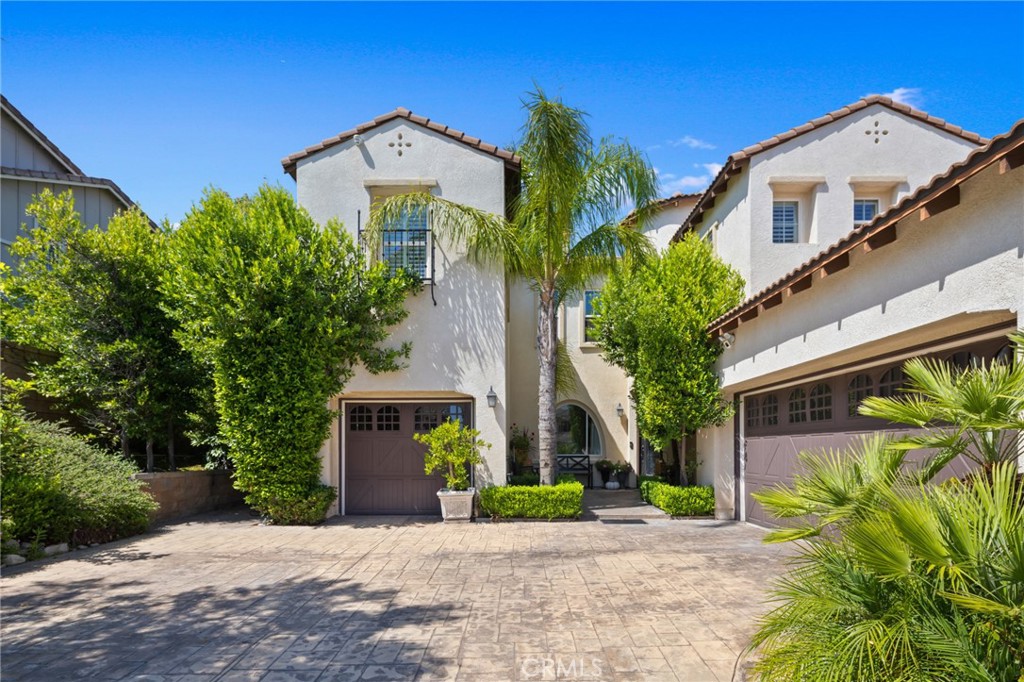 5231 Flora Court Property Photo 10
