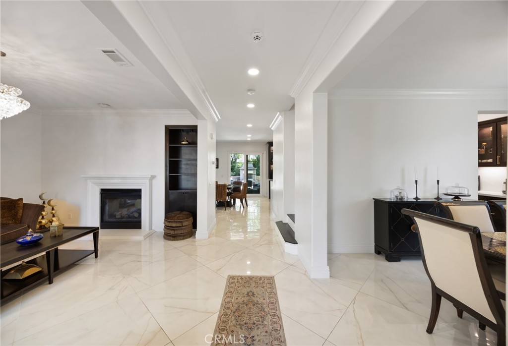 5231 Flora Court Property Photo 12