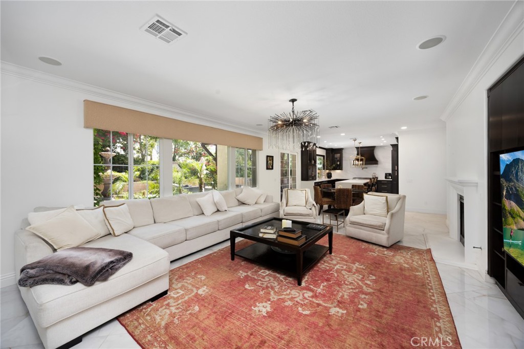 5231 Flora Court Property Photo 25