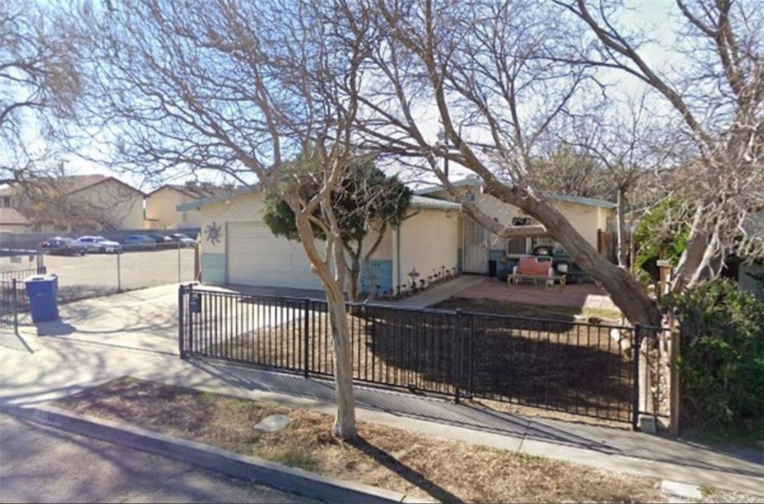 3348 N Stoddard Property Photo 1