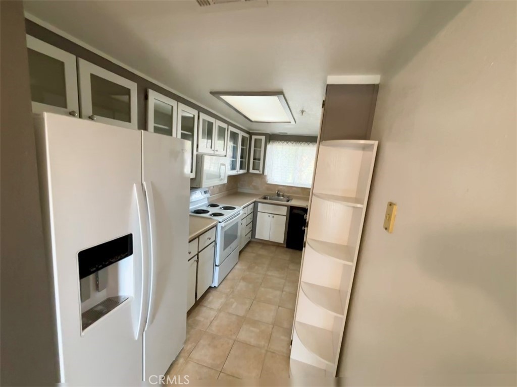 1941 Grande Circle 45 Property Photo 7