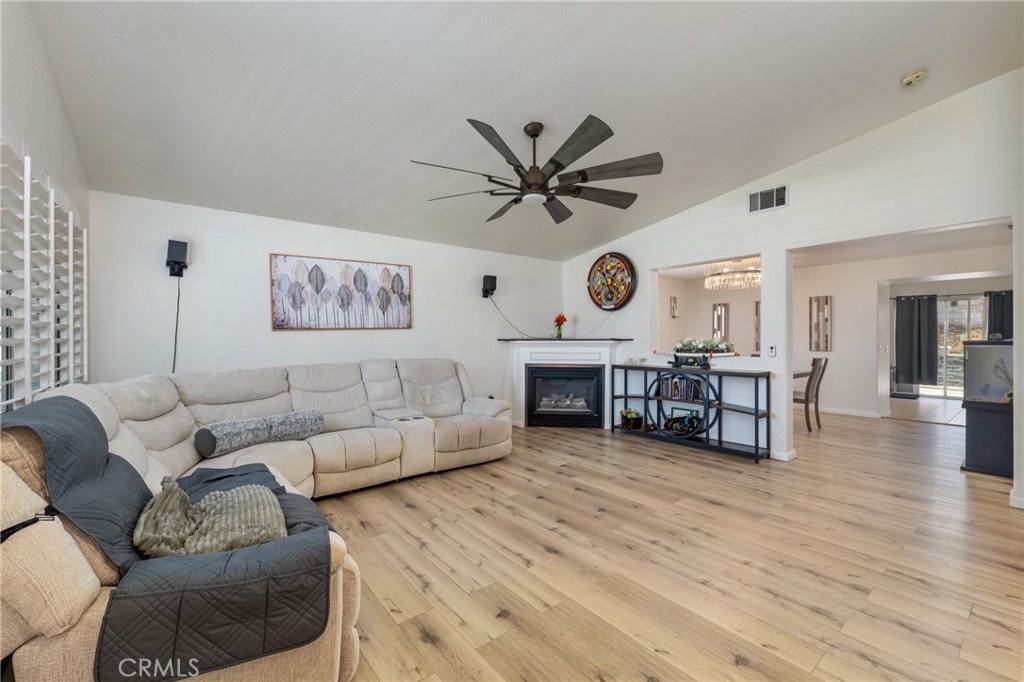 4897 Meadow Way Property Photo 5