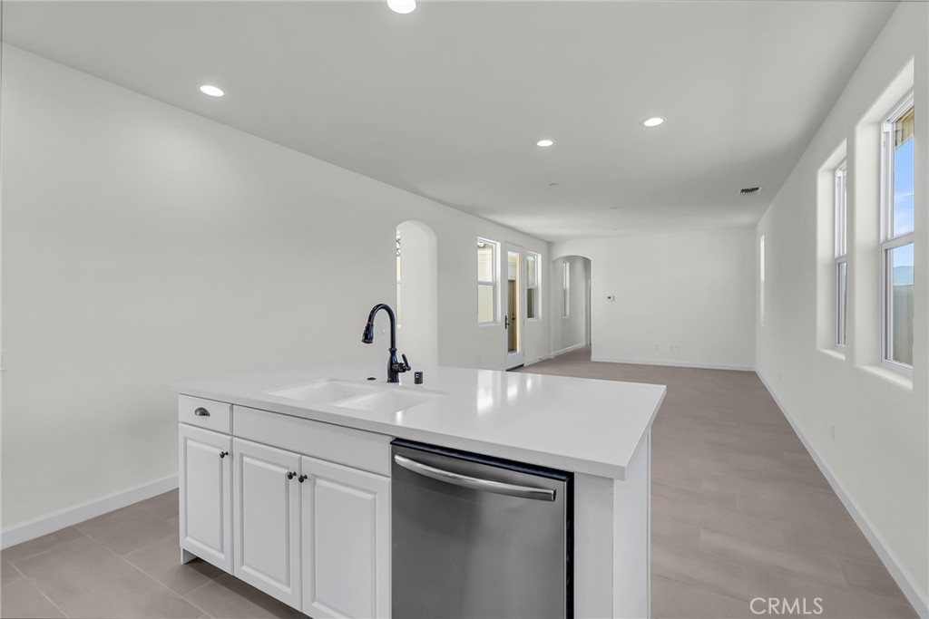 7408 Desert Sky Drive Property Photo 7