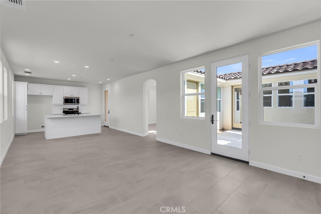 7408 Desert Sky Drive Property Photo 11