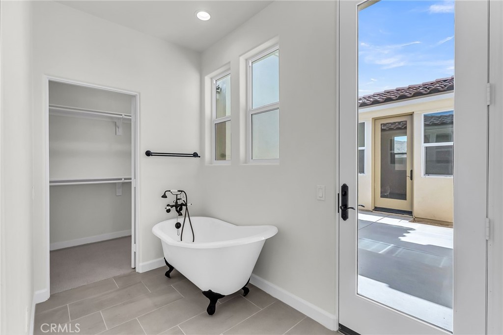 7408 Desert Sky Drive Property Photo 17