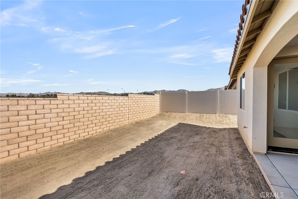 7408 Desert Sky Drive Property Photo 23