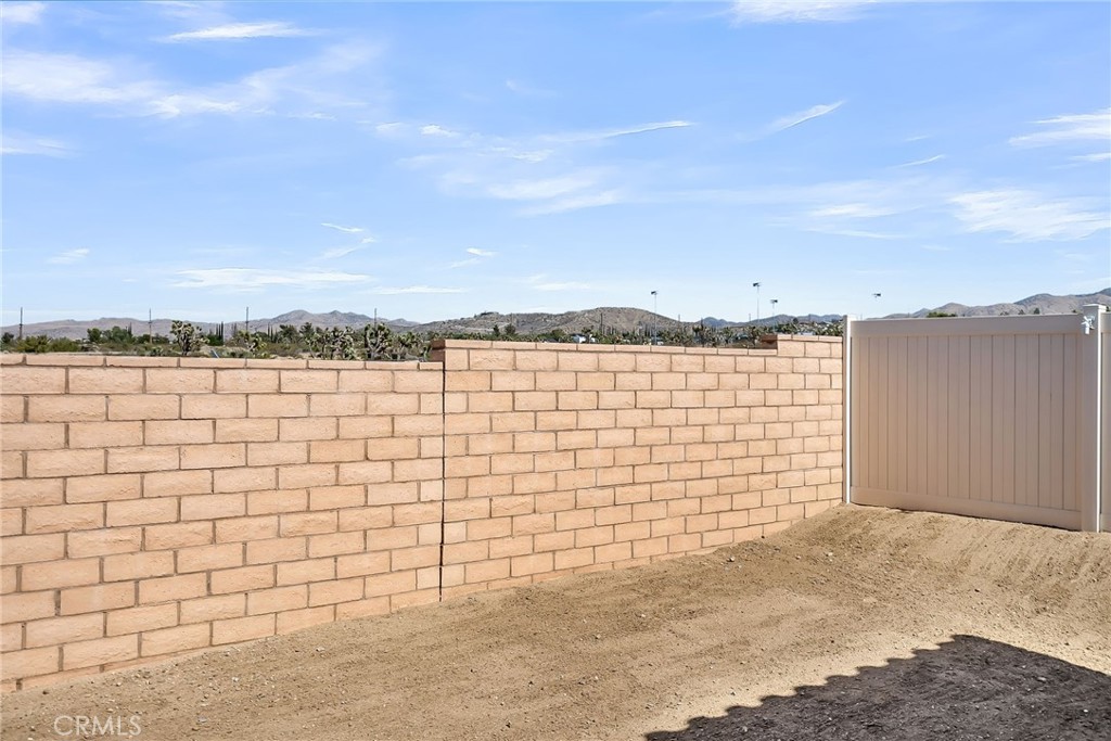 7408 Desert Sky Drive Property Photo 27