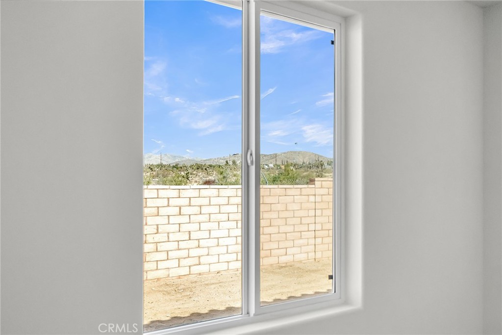 7432 Desert Sky Drive Property Photo 18