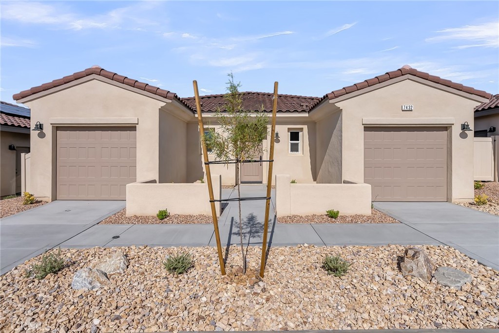 7432 Desert Sky Drive Property Photo 35