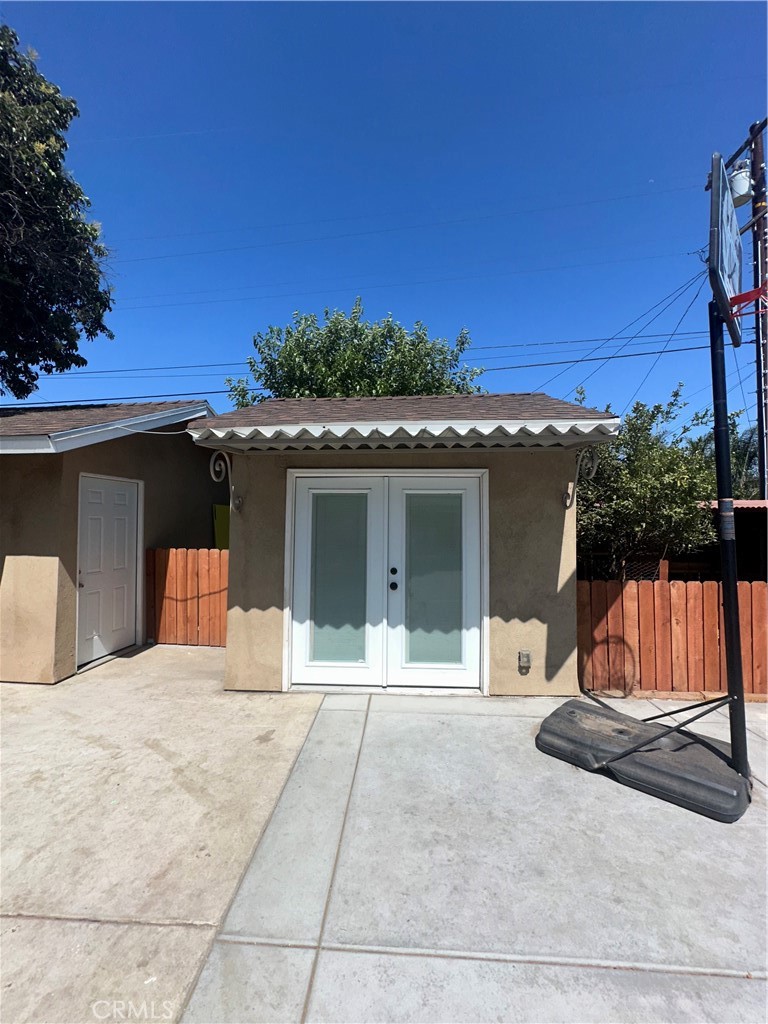 9387 Frankfort Avenue Property Photo 12