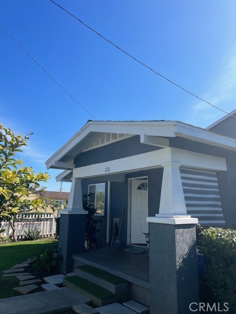 226 E Edinger Avenue Property Photo 1
