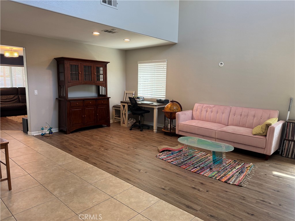 32555 Via Perales Property Photo 6