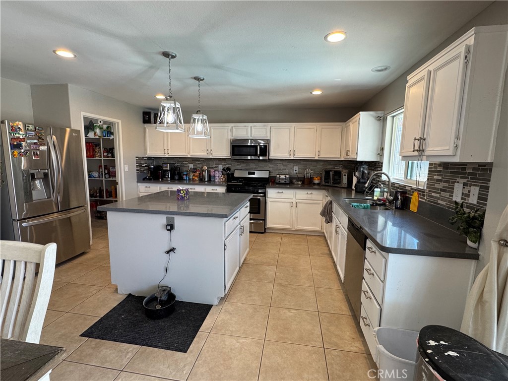 32555 Via Perales Property Photo 14