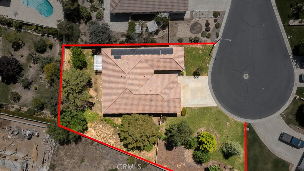 1726 Reyes Lane Property Photo 3