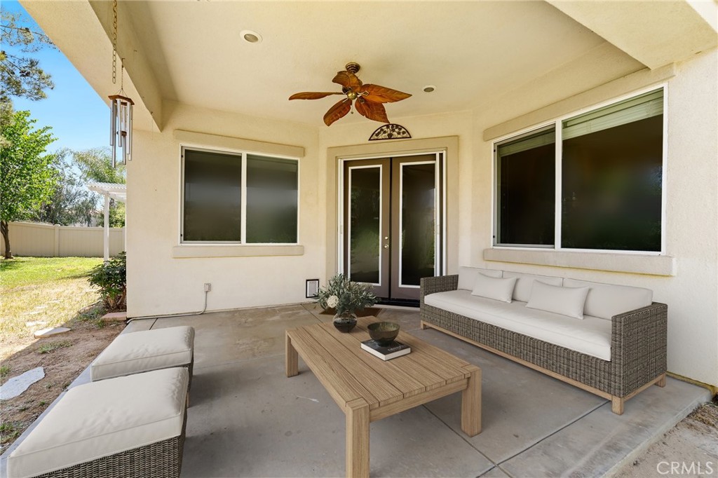 1726 Reyes Lane Property Photo 13