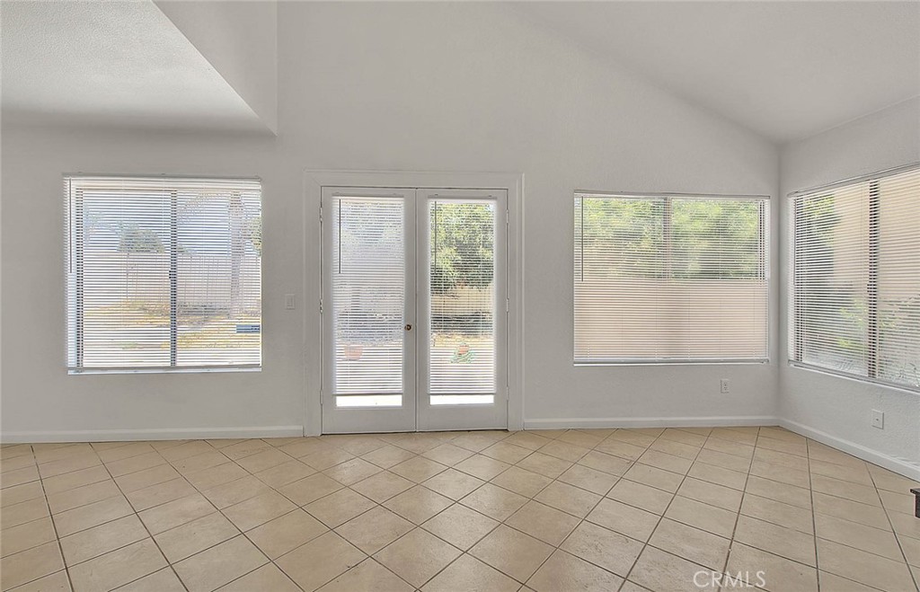 7711 Cartilla Avenue Property Photo 9