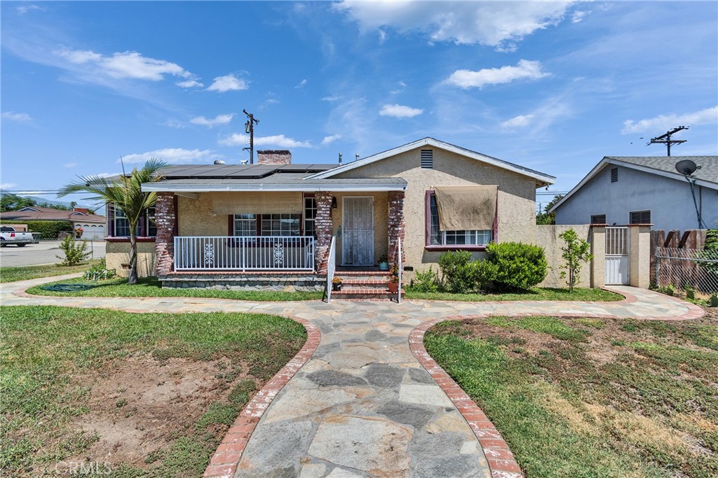 1748 Bonnie Brae Street Property Photo 1