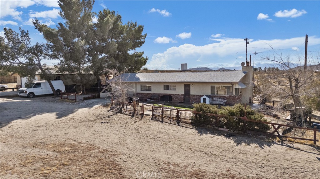 46630 172nd Street E Property Photo 1