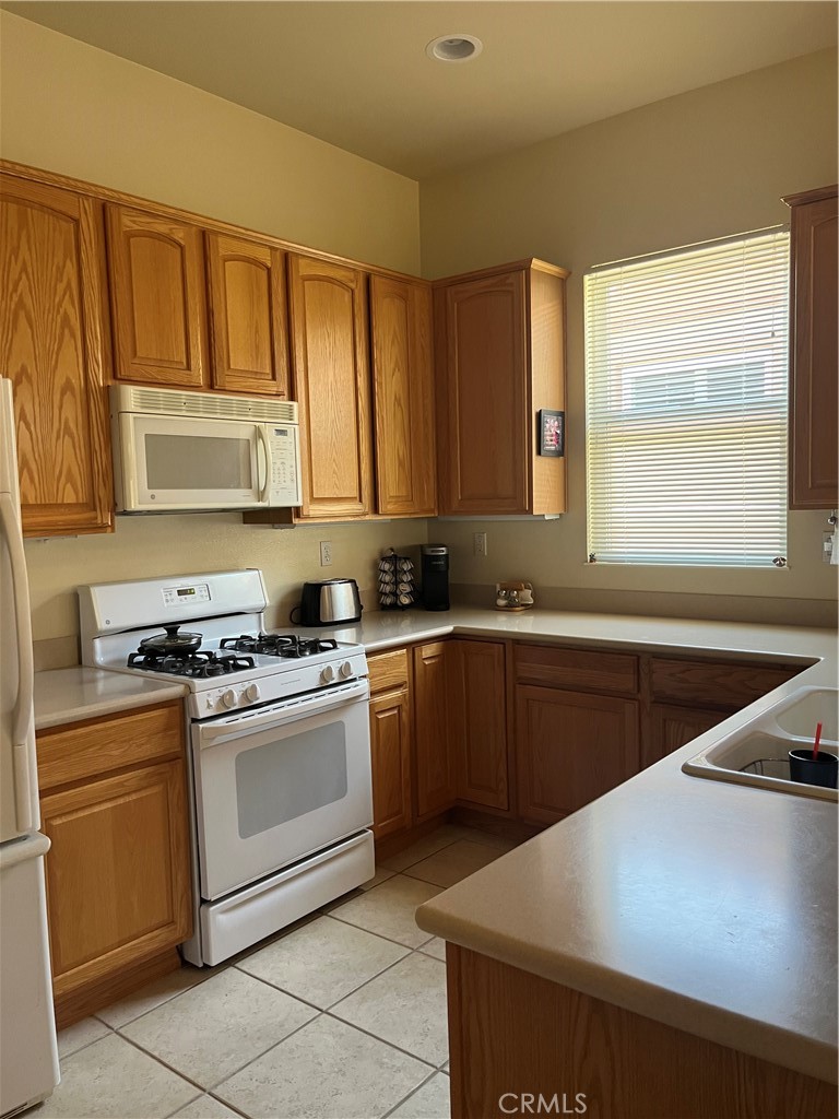 458 Northwood Avenue Property Photo 14