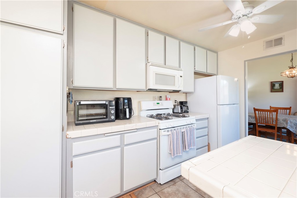12356 Thistle Drive Property Photo 10