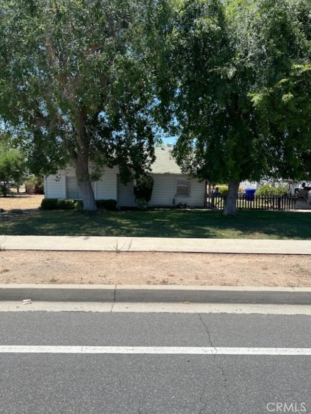12182 5th Street Property Photo 1
