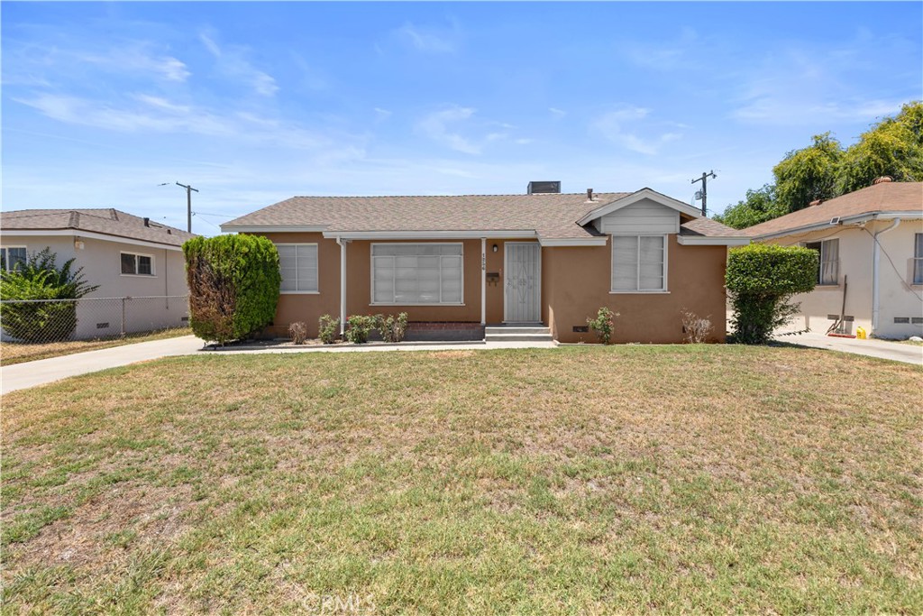 1256 Windsor Drive Property Photo 6