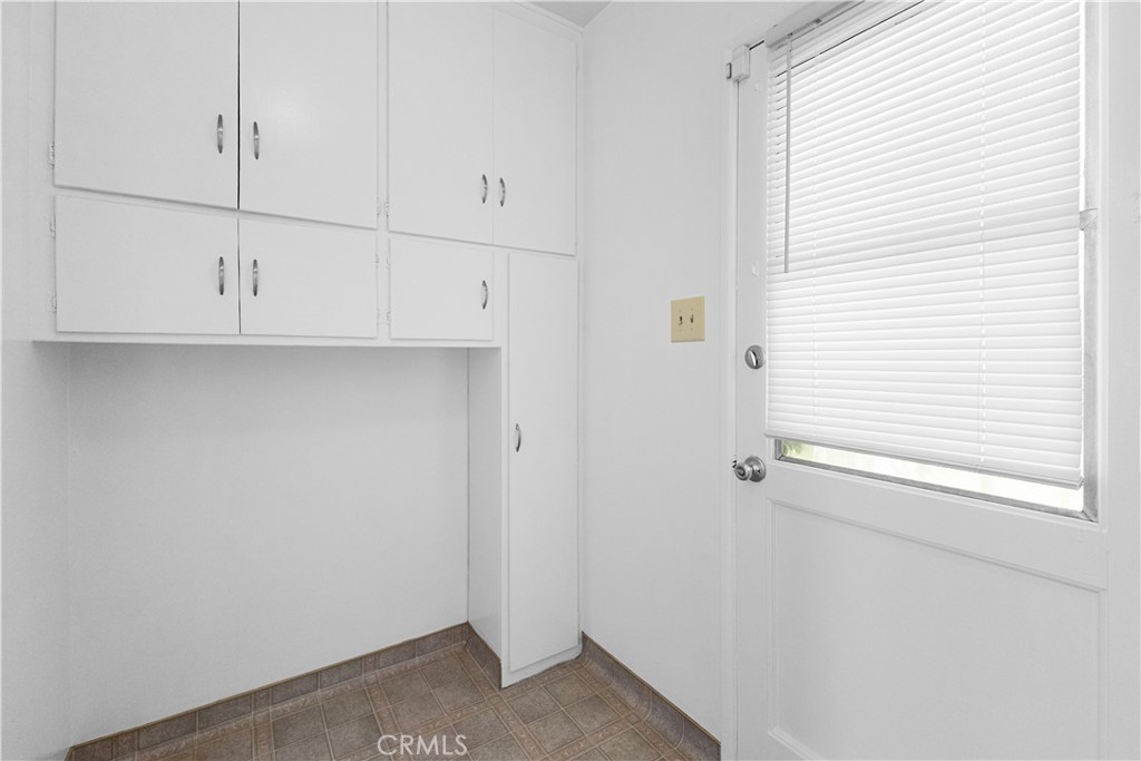 1256 Windsor Drive Property Photo 16