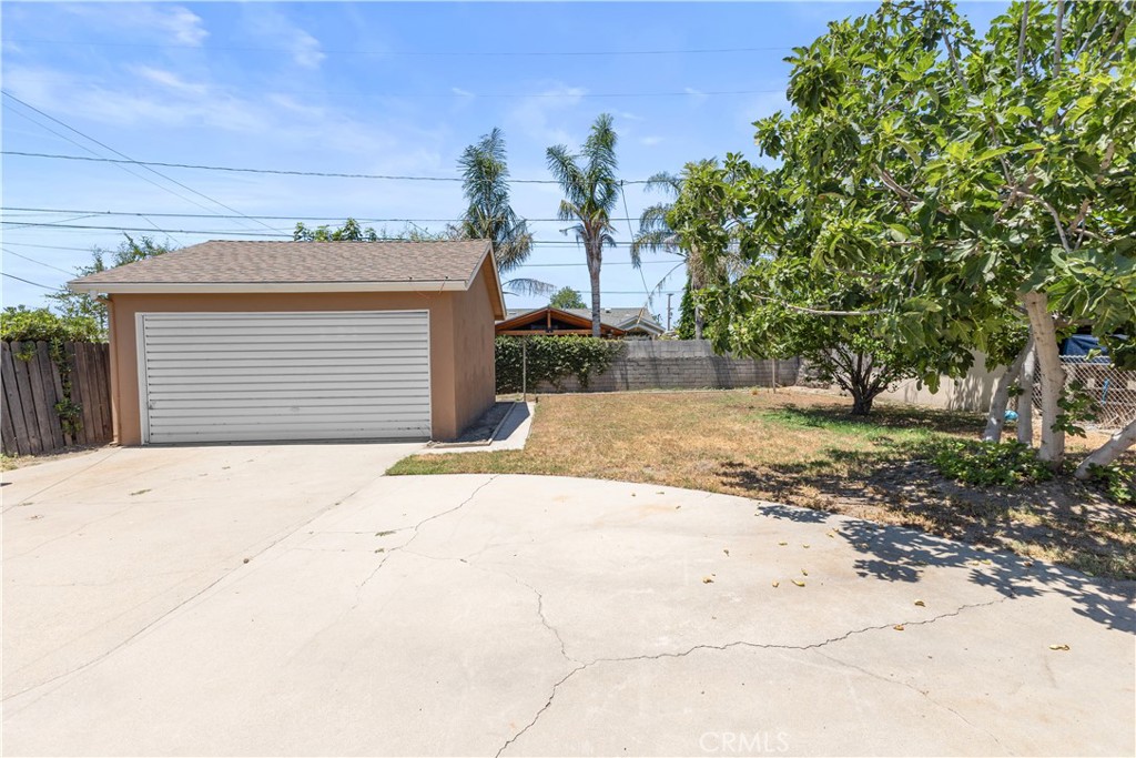 1256 Windsor Drive Property Photo 32