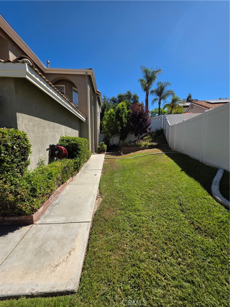 29390 Crest View Lane Property Photo 5