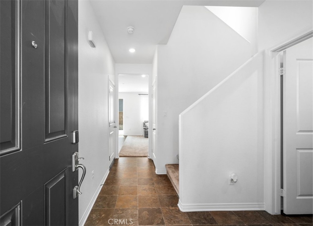 2502 Gunner Ridge Way Property Photo 8