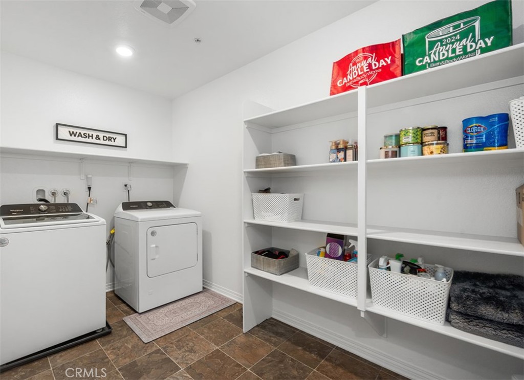 2502 Gunner Ridge Way Property Photo 32