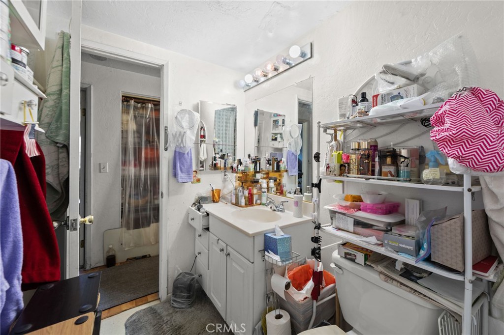 23034 Cedar Way Property Photo 10