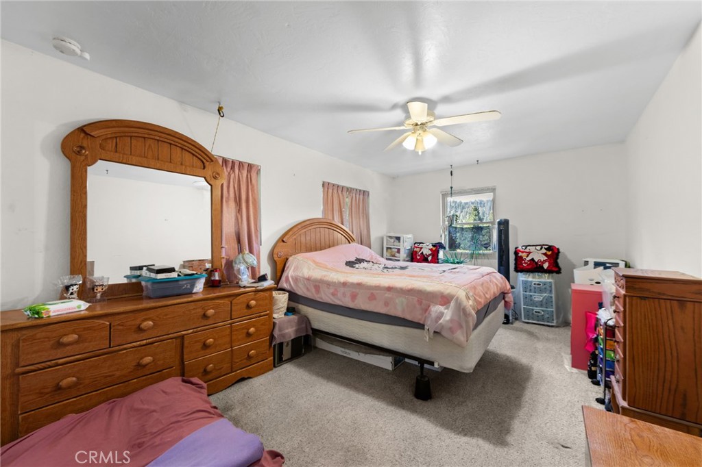 23034 Cedar Way Property Photo 12