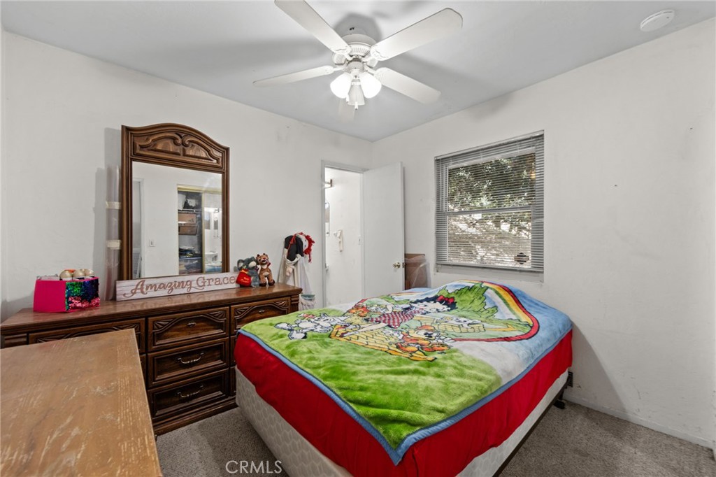 23034 Cedar Way Property Photo 14