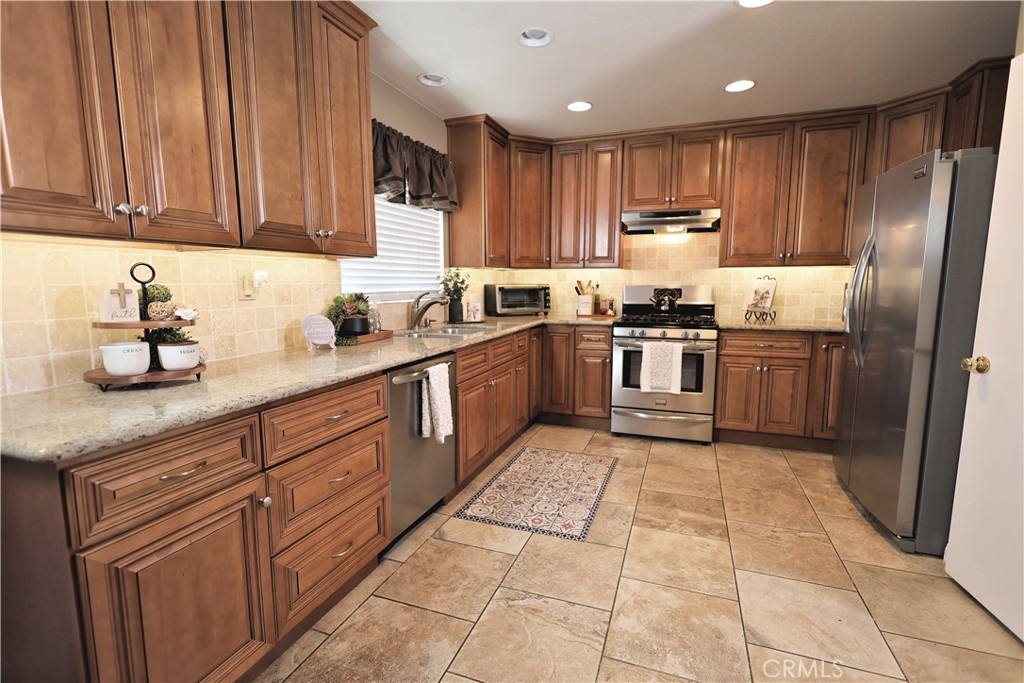 5825 Opal Court Property Photo 8