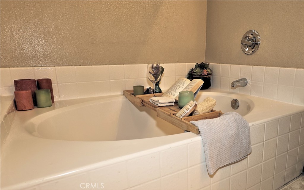 5825 Opal Court Property Photo 13