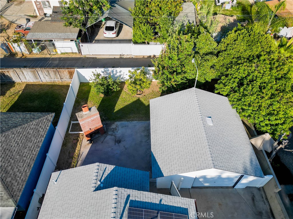 1024 Lawton Street Property Photo 46