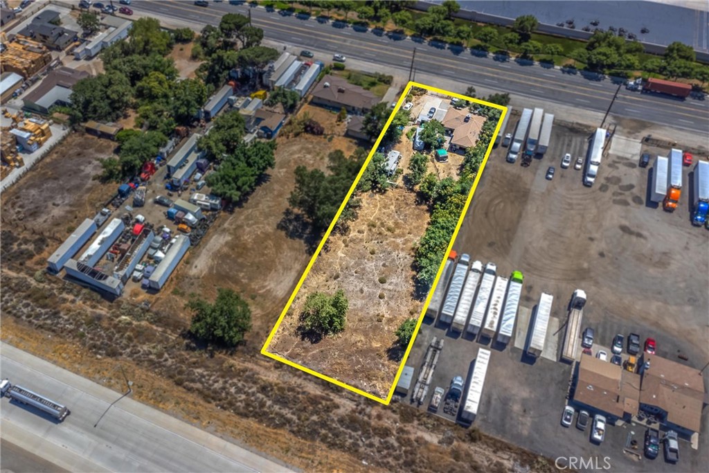 18864 Cajon Boulevard Property Photo 2