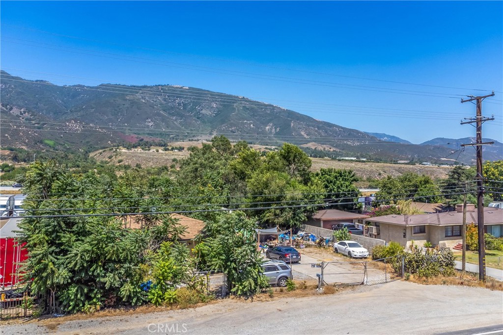 18864 Cajon Boulevard Property Photo 6