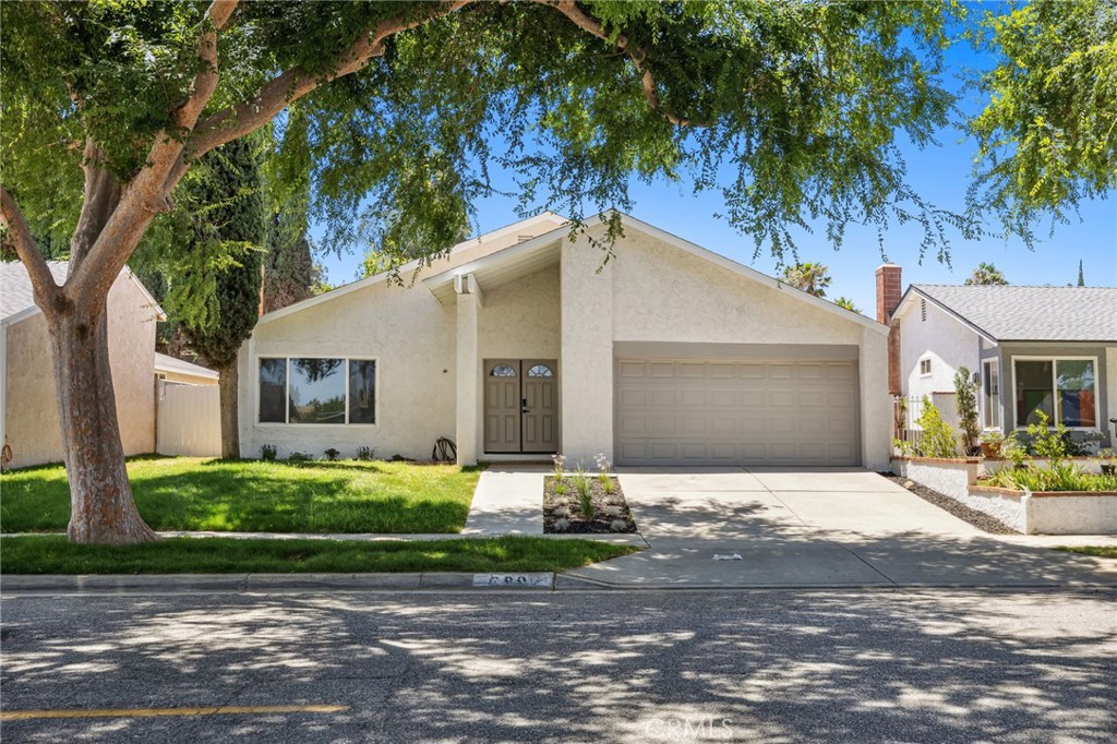 6903 Crest Avenue Property Photo 1