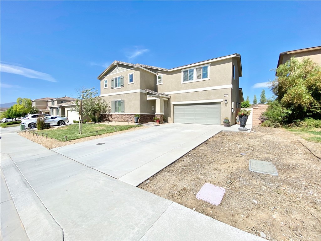 1011 Balsam Street Property Photo 1