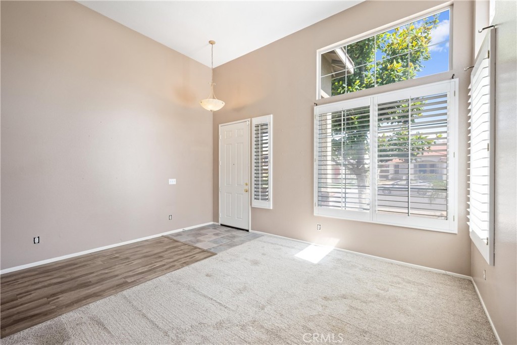15353 Isabel Lane Property Photo 7