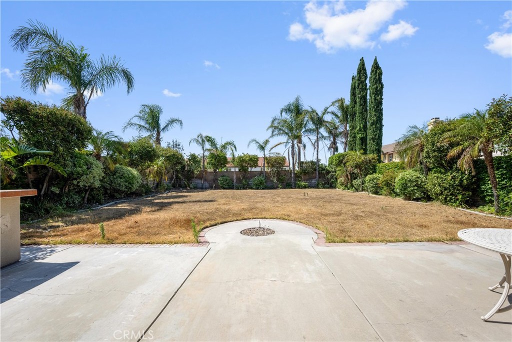 15353 Isabel Lane Property Photo 32