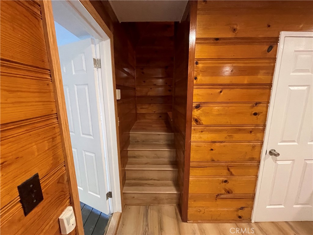 651 Community Drive Property Photo 13