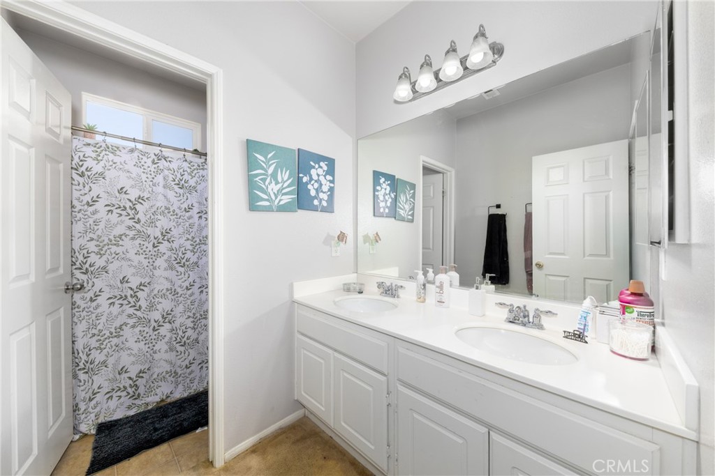 26 Billings Avenue Property Photo 14