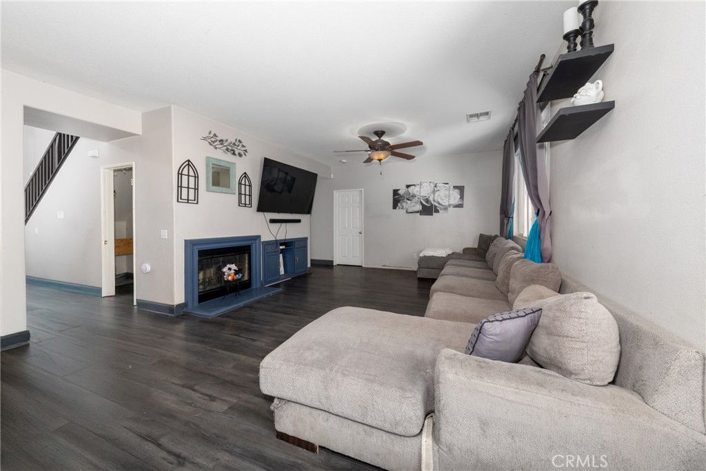 26 Billings Avenue Property Photo 35